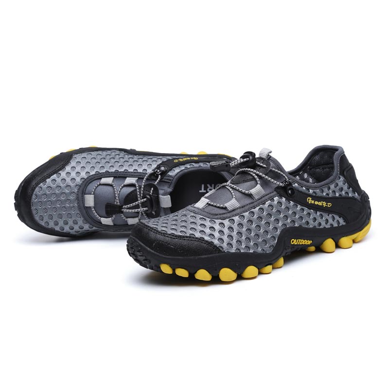 trekking mountain mens sports  - Japanese Minimalist Lifestyle Name のレビューと価格